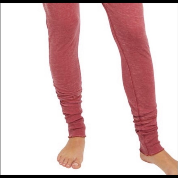 FREE PEOPLE Cozy All Day Harem Leggin Winding Roads size small - Picture 3 of 6